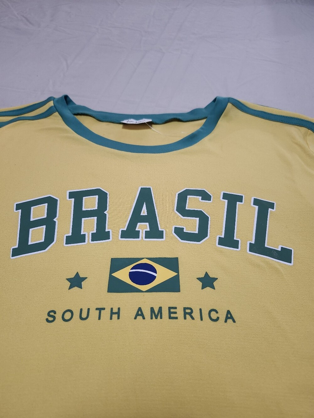 Brasil Graphic Short Sleeve Jersey In National Colors Yellow And Green Womens 1X